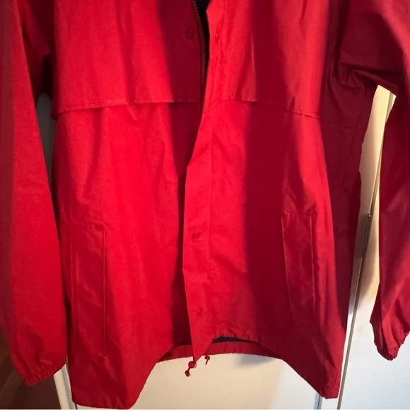 VINTAGE Lands' End Unisex Red Rain Coat - Picture 3 of 7